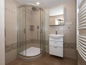 Pronájem komerční nemovitosti, Praha - Smíchov, Grafická, 29 m2