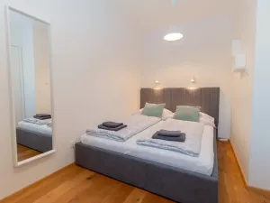 Pronájem bytu 2+kk, Praha - Vinohrady, Perucká, 40 m2
