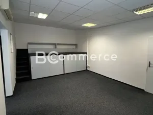 Pronájem kanceláře, Modřice, Masarykova, 78 m2