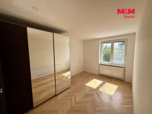 Pronájem bytu 2+kk, Praha - Záběhlice, Roztylské náměstí, 53 m2