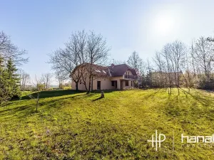 Prodej rodinného domu, Strančice, 259 m2