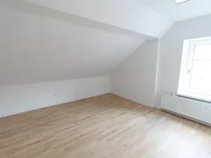 Prodej bytu 3+kk, Horšovský Týn, Pionýrů, 77 m2