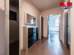 Prodej bytu 2+kk, Horoměřice, T. G. Masaryka, 95 m2