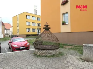 Pronájem kanceláře, Žebrák, Náměstí, 60 m2