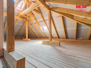 Prodej rodinného domu, Karlovy Vary - Bohatice, Hlavní, 224 m2