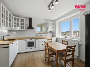 Prodej rodinného domu, Rynholec, U Mlýna, 240 m2