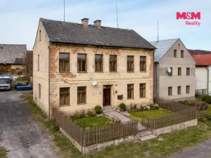 Prodej rodinného domu, Bochov - Těšetice, 200 m2