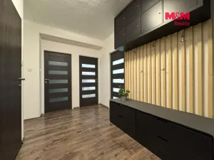 Pronájem bytu 3+1, Pečky, 74 m2