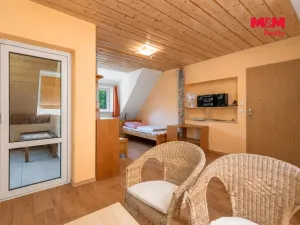 Prodej rodinného domu, Velké Karlovice, 245 m2