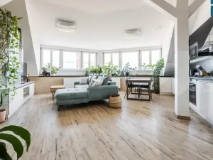 Prodej bytu 2+kk, Praha - Strašnice, Černokostelecká, 70 m2