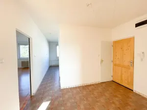 Prodej bytu 3+1, Břidličná, Dlouhá, 75 m2