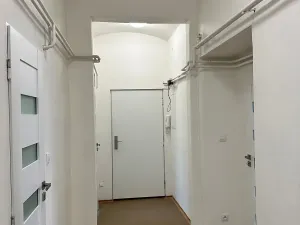 Pronájem bytu 3+1, Děčín, Revoluční nám., 87 m2