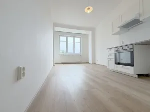 Pronájem bytu 3+kk, Praha - Libeň, Sokolovská, 78 m2