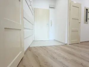 Pronájem bytu 3+kk, Praha - Libeň, Sokolovská, 78 m2