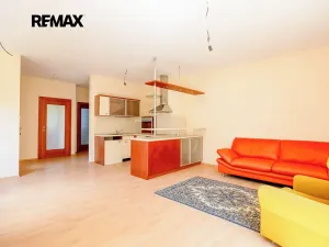 Prodej vily, Praha - Braník, Ve studeném, 358 m2