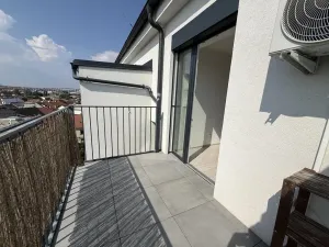 Pronájem bytu 2+kk, Brno - Židenice, Letní, 56 m2