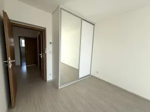 Pronájem bytu 2+kk, Brno - Židenice, Letní, 56 m2
