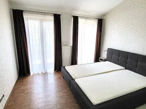 Pronájem bytu 3+kk, Praha - Hlubočepy, Hlubočepská, 105 m2