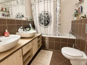 Pronájem bytu 3+kk, Praha - Hrdlořezy, Nad Smetankou, 89 m2