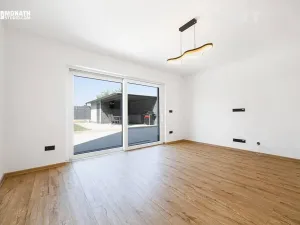 Prodej rodinného domu, Velatice, 255 m2