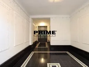 Pronájem bytu 3+1, Praha - Nové Město, Odborů, 81 m2