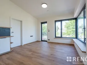 Pronájem bytu 2+kk, Brno, Výpadní, 52 m2