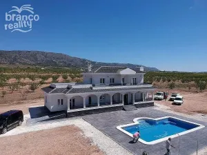 Prodej rodinného domu, Pinoso, Alicante, Španělsko, 245 m2