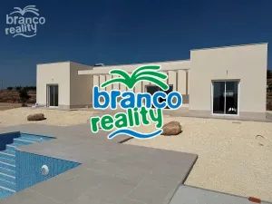 Prodej rodinného domu, Pinoso, Alicante, Španělsko, 120 m2