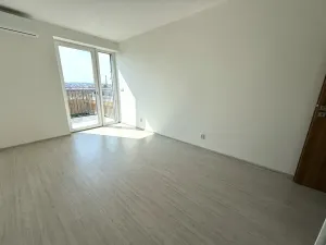 Pronájem bytu 2+kk, Brno, Letní, 56 m2