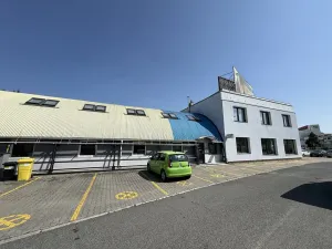 Pronájem kanceláře, Brno, Cimburkova, 182 m2