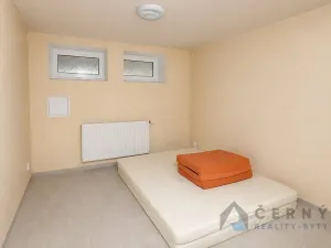 Pronájem obchodního prostoru, Liberec, Mikulášská, 40 m2