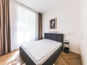 Pronájem bytu 2+kk, Praha - Vinohrady, Sázavská, 42 m2