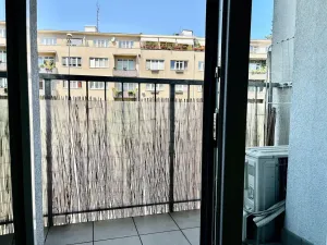 Pronájem bytu 2+kk, Praha - Střešovice, Za Hládkovem, 40 m2