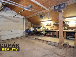 Prodej rodinného domu, Libchavy, 280 m2