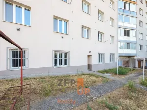 Prodej bytu 1+1, Znojmo, Loucká, 42 m2