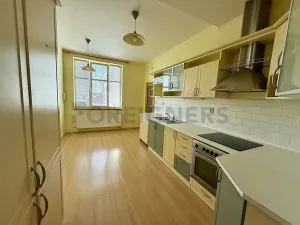 Pronájem bytu 1+1, Hradec Králové, Habrmanova, 38 m2