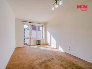 Prodej bytu 2+1, Sokolov, Heyrovského, 53 m2