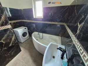 Prodej rodinného domu, Mladý Smolivec - Dožice, 290 m2