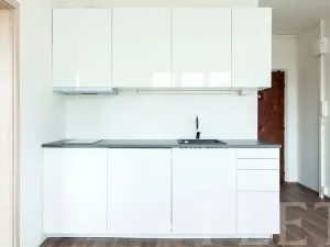 Prodej bytu 2+kk, Praha - Kamýk, Zvolská, 35 m2