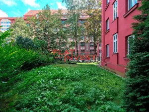 Pronájem bytu 1+kk, Praha - Holešovice, Tusarova, 30 m2