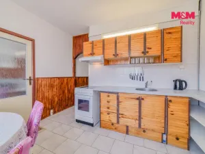 Prodej bytu 2+1, Toužim, Na Zámecké, 65 m2