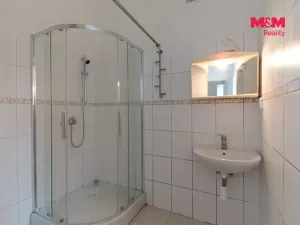 Pronájem bytu 4+1, Valašské Meziříčí - Krásno nad Bečvou, Mostní, 80 m2