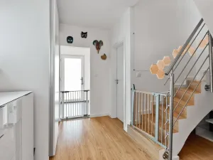 Prodej rodinného domu, Praha - Hostavice, U Hostavického potoka, 92 m2