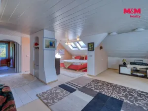 Prodej rodinného domu, Loučim, 300 m2