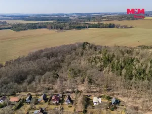 Prodej zahrady, Kunějovice, 1697 m2