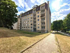 Prodej bytu 3+1, Milovice, Lesní, 112 m2