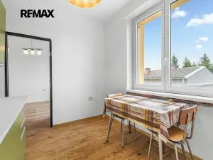 Prodej bytu 2+1, Dýšina, K Chlumu, 50 m2