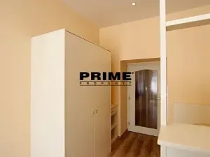 Pronájem bytu 1+1, Praha - Vinohrady, Máchova, 40 m2