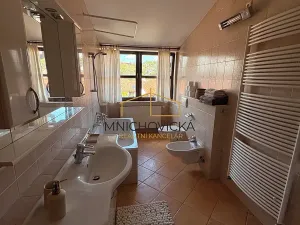 Pronájem bytu 3+kk, Žebrák, Náměstí, 87 m2