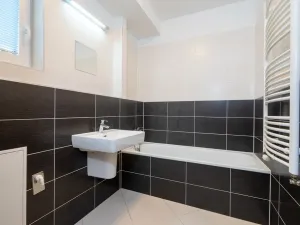 Pronájem bytu 2+kk, Praha - Střížkov, Makedonská, 55 m2